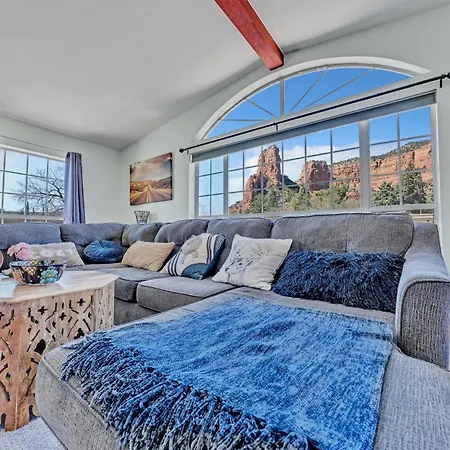 New! Huge Game Room, Hikeable, Red Rock View, Fireplace, Ping Pong, Yoga, Golf Course, Pickle Ball! Sedona Exterior photo